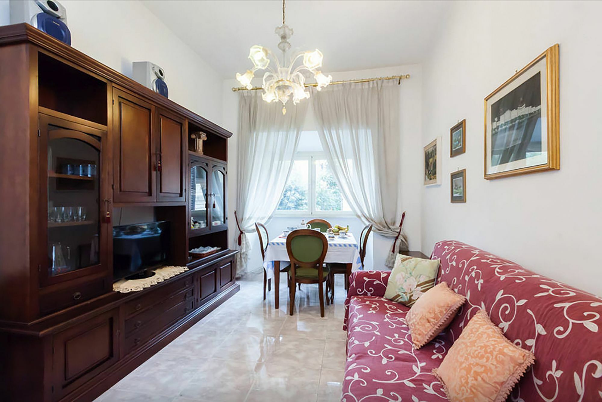 Caterina One O One - Embassy Apartment Рим Екстериор снимка