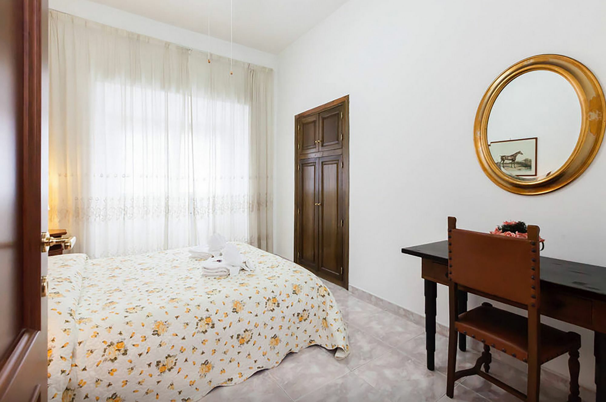 Caterina One O One - Embassy Apartment Рим Екстериор снимка